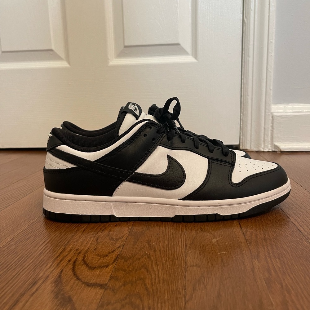 Nike Men’s Dunk Low Retro White Black Panda Size US 11